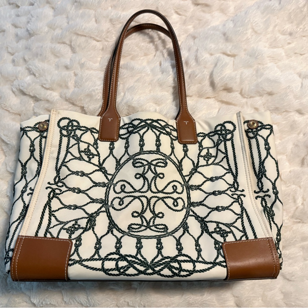 Elegant Brown and Cream Tote Bag